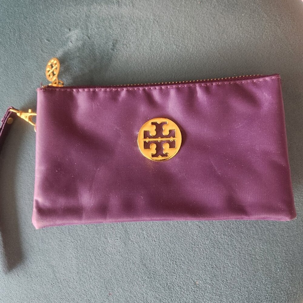TORY BURCH ~ Nylon 3 Comprt PURPLE ~ Logo RFID Wallet Wristlet Bag ~ EUC